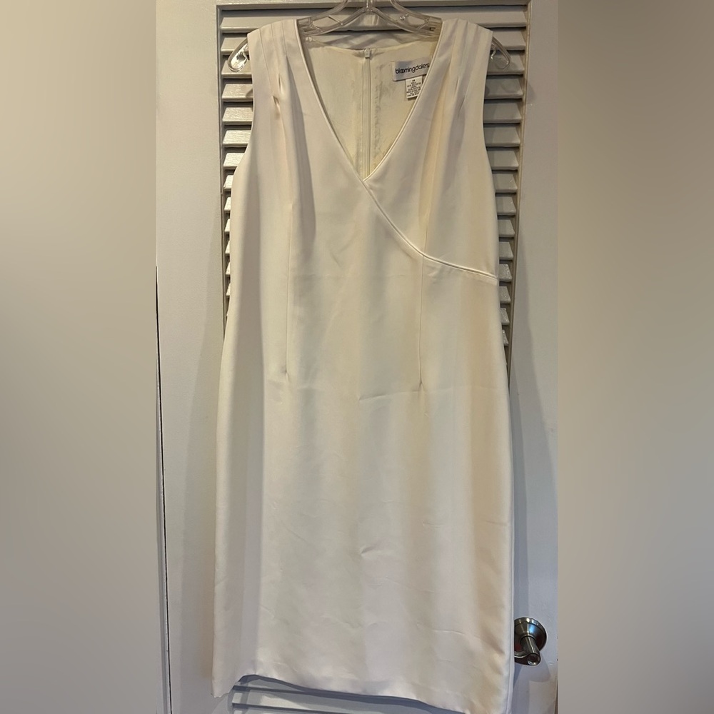 Bloomingdale's Elegant Cream Asymmetrical Dress
